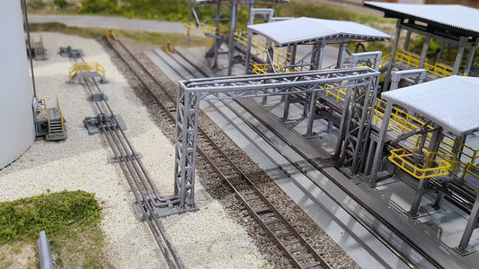 Small Gantry - N Scale